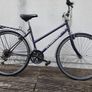Step-through hybrid / city bike Image 5