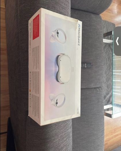 Meta Quest 2 Vr headsets