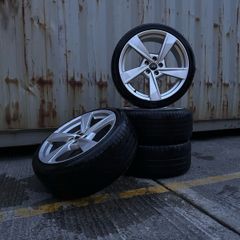 Genuine Audi A4/S4 Torsio 19" Alloy Wheels.