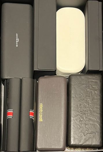 Gucci  Saint lauren Versace Prada roberto cavalli Kenzo dolce gabbana Givenchy ray ban bulvgari Marc jacobs love moschino Burberry Alexander mc queen genuine Glasses Sunglasses Case Hard Shell brand new