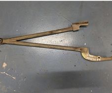 W460, W461, W463 G-Wagon Transfer case Brace