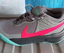 Shoes nike Team HUSTLE D10,UK 4 New!