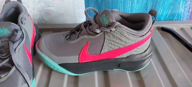 Shoes nike Team HUSTLE D10,UK 4 New!