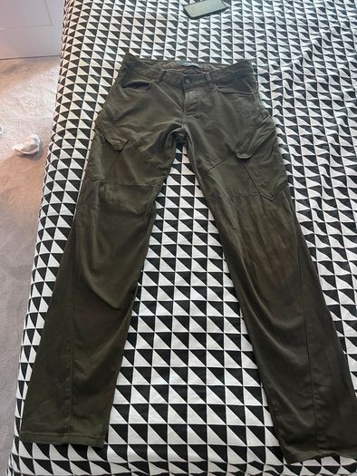 Dainese Kevlar jeans with knee pads like new