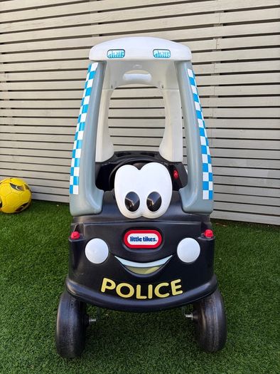 Little Tikes cozy coupe - Police