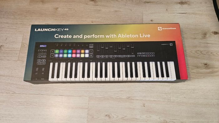 Novation Launchkey 49 MK3