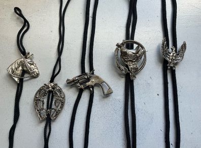 Bundle of Vintage Country Western Bolo Ties