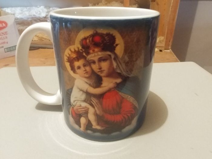 Set of mugs