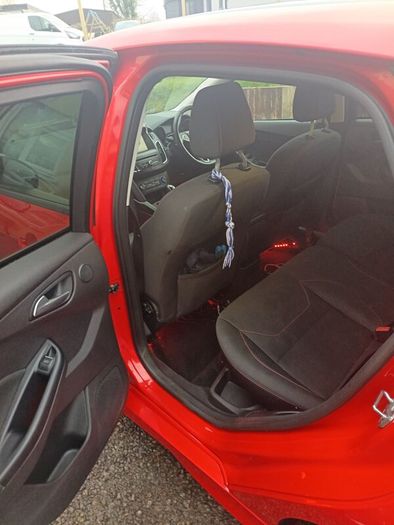 Engine seized..Ford Focus 2016 red edition