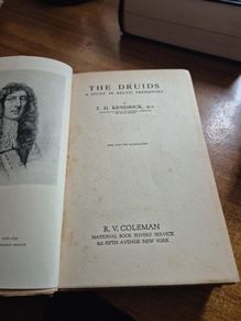 1927 First Edition.The Druids A Study in Keltic Prehistory T D Kendrick