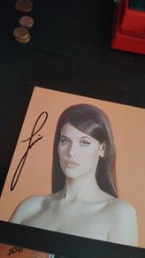 Hand-signed Sienna Spiro Autograph