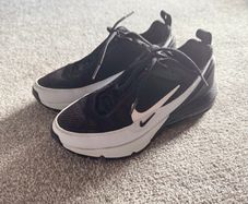 Nike Air Max Pulse sneakers Size 3.5