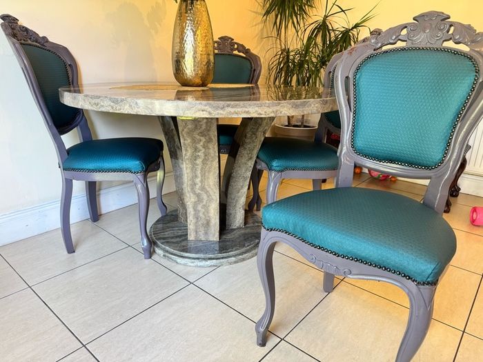 Beautiful Italian Marble table with 4 chairs