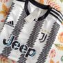 Mens Adidas Short Sleeve Tee Shirt Image 9