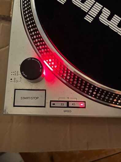 2 x Gemini PT-2400 High-Torque Direct-Drive Turntable