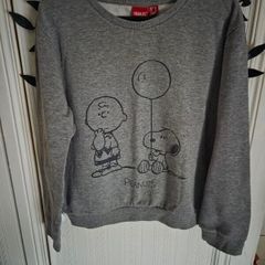 womans grey peanuts jumper,say size 16 but more of a 12