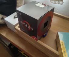 AMD Ryzen 7 3700X  Excellent Condition  AM4 CPU