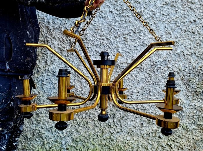 Mid-century Brass & Bakelite Light Fittings with matching wall lights