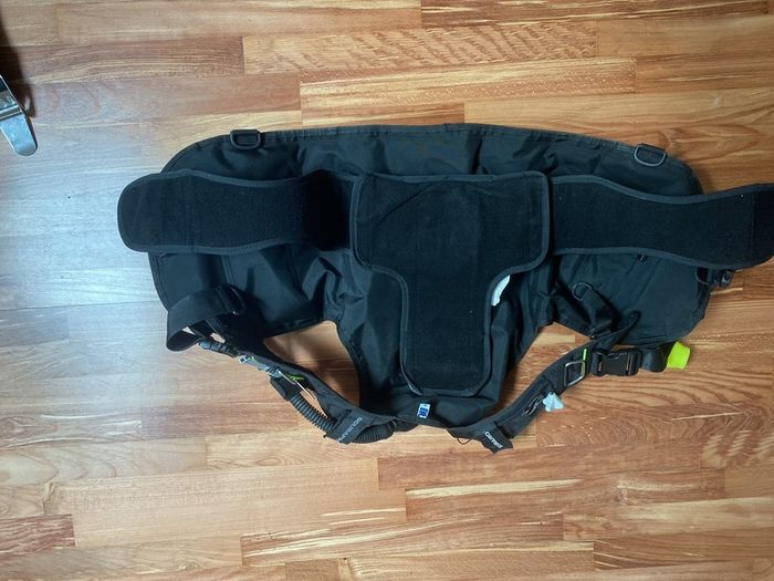 Scuba- BCD & Regs set.  Male (S) / Female (M)
