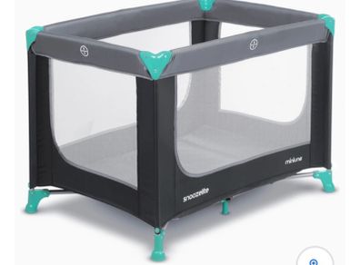 travel cot
