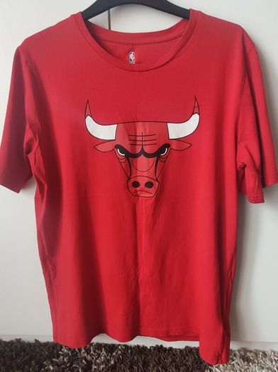 Official NBA Chicago Bulls T-Shirt Youth XL 18-20 Excellent condition