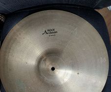 16" zildjian crash cymbal