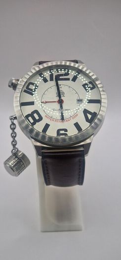 Tauchmeister wristwatch
