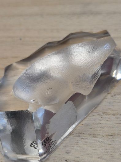 Vintage Mats Jonasson Maleras Swedish Crystal Glass Seal Paperweight Figurine