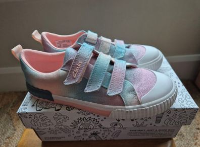 Girls shoes Clarks size UK 1,5