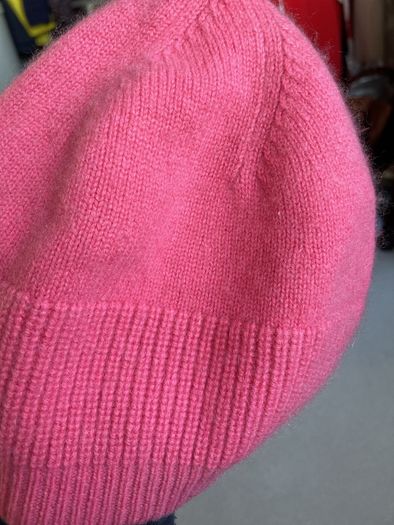 Cashmere beanie hat N Peal