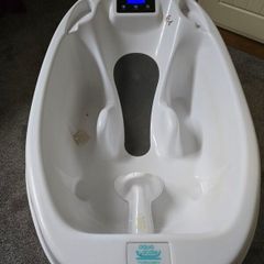 Aqua Scale Digital Baby Bath with Scale White