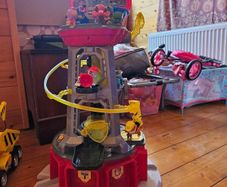 Paw patrol tower and bundle