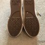 Boys converse size 4 Image 2