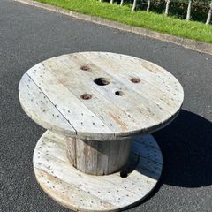 Wooden cable spool