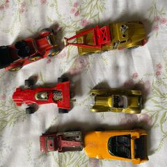 6 toy cars lot of vintage Matchbox / Lesney die-cast vehicles:
