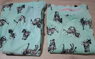 New fleece pyjama set size 10-11 years