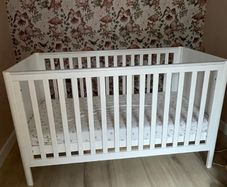 cotbed