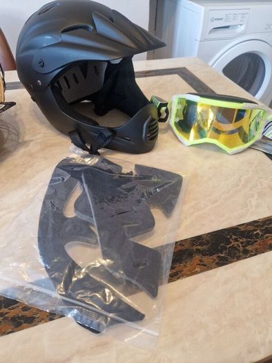 Safety helmet and goggles