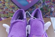 Toddler's slippers