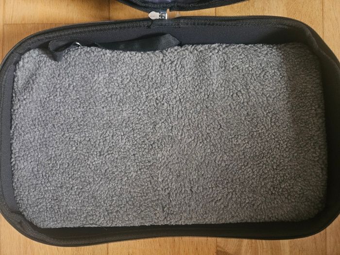 TRIXIE Holly Pet Carrier & Bed