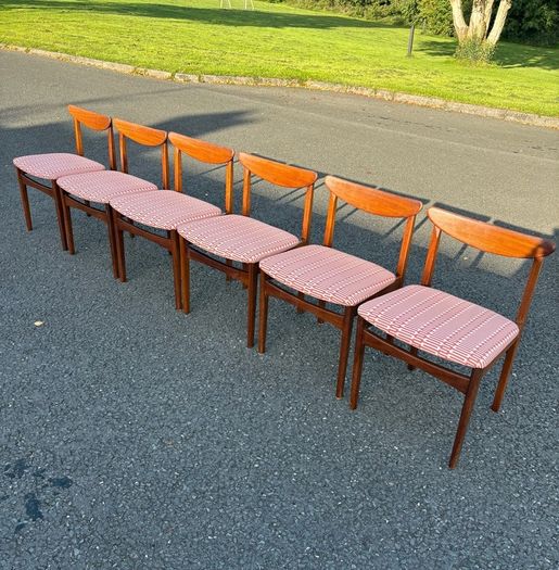 Vintage Retro Danish Teak chairs in the manner of Skovby, Mobelfabrik 1970s, Set of 6
