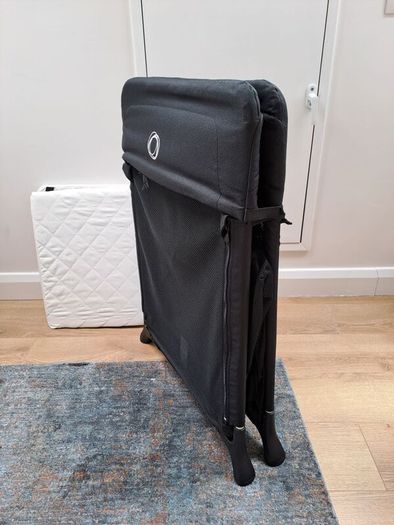 Travel cot