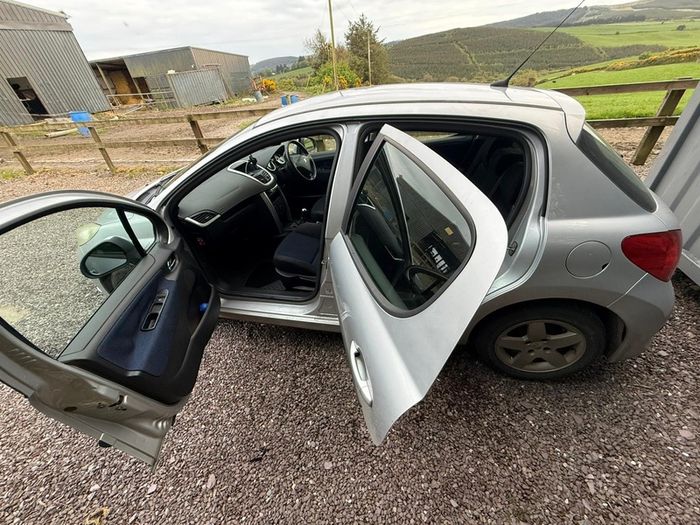 2007 Peugeot 607
