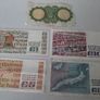 Bundle old irish bank notes Image 4