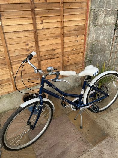 Pendleton Heath Junior bike. Suit 9-12 year old