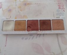 Natasha Denona eyeshadow