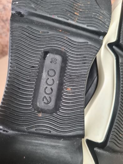 womens ECCO Chunky W zip trainers black leather runners Size UK 6 EU 39