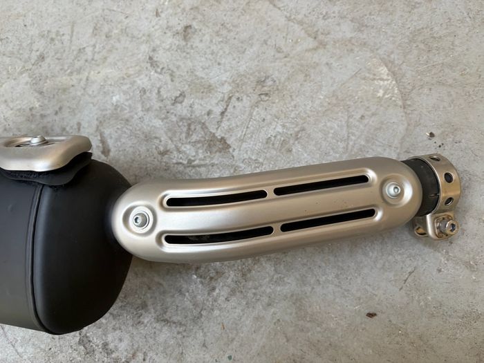 Yamaha T7 Tenere Standard Exhaust