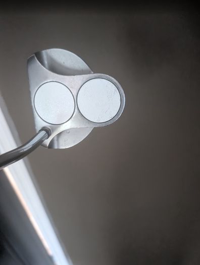 Odyssey White Hot 2-Ball Putter