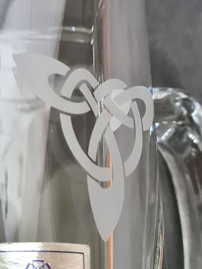 Duiske 1980s Vintage Irish Glass Tankard Mug with Celtic Knot & Original Sticker